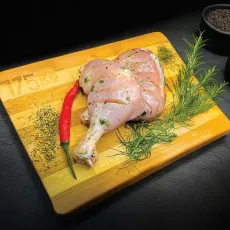 CUISSE DE POULET  MARINEE